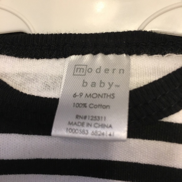 2 Pack Long-sleeved Body suits - Picture 5 of 5